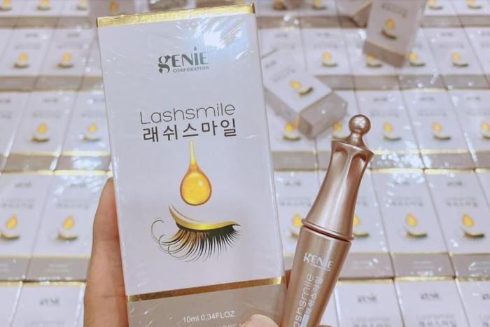 Hình ảnh thực tế Serum Dưỡng Mi Genie - Thiết kế sang trọng, dễ sử dụng