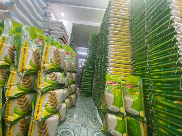 Kho gạo Sài Gòn ảnh 1