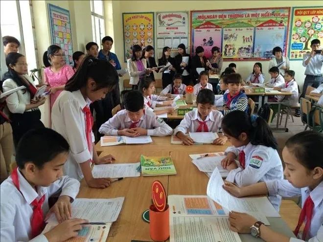 Nỗi lo khi dự giờ - Cảm giác phải 'diễn' trước đồng nghiệp - Nỗi sợ lớn nhất của giáo viên tiểu học