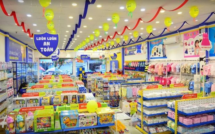 Không gian mua sắm tiện nghi tại Kids Plaza