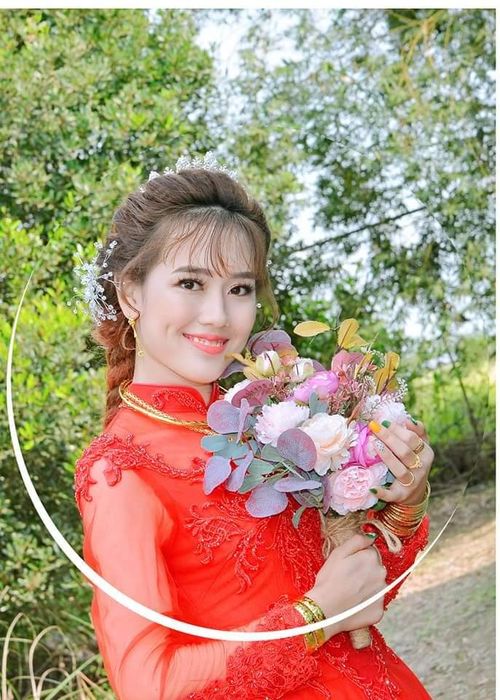 Những khoảnh khắc tỏa sáng của cô dâu dưới bàn tay tài hoa Khathy Khathy