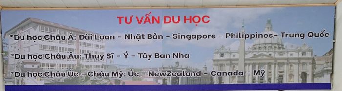 Không gian tư vấn hiện đại tại Trung tâm Vinahure
