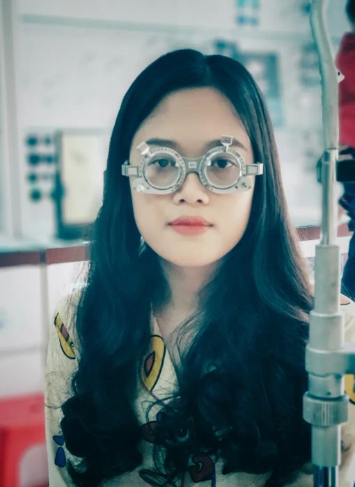 Không gian khám chữa mắt chuyên nghiệp tại Phòng khám Hoàn Châu
