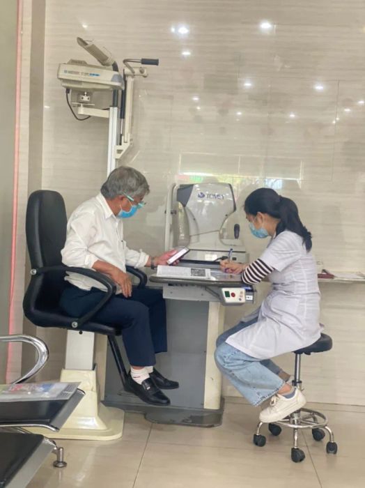 Hình ảnh thực tế về dịch vụ tại Trung tâm Kính thuốc Thanh Hóa