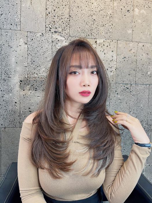 Không gian hiện đại và sang trọng tại Salon Thiện Nguyễn