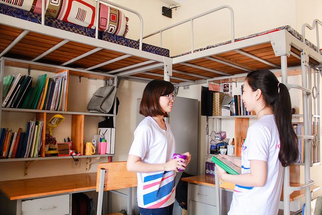 Hình ảnh ấn tượng về Đại học Tôn Đức Thắng - Kiến trúc hiện đại hài hòa trong không gian xanh mát