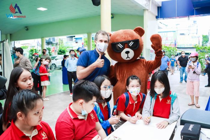 Hoạt động ngoại khóa đa dạng tại VASCHOOLS