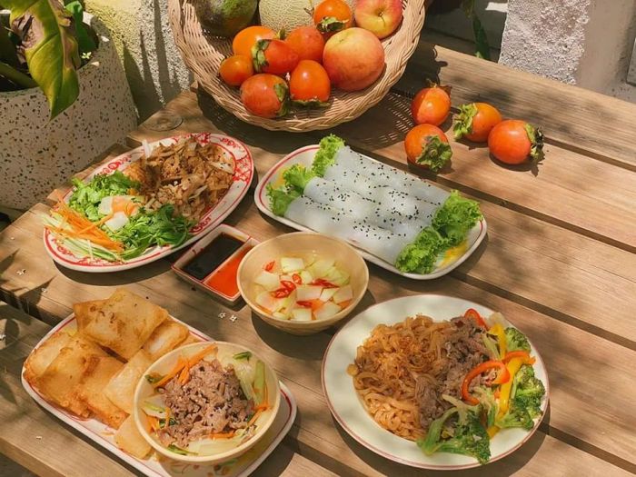 Món phở cuốn đặc trưng tại Phở Bắc Em Ba Đà Lạt