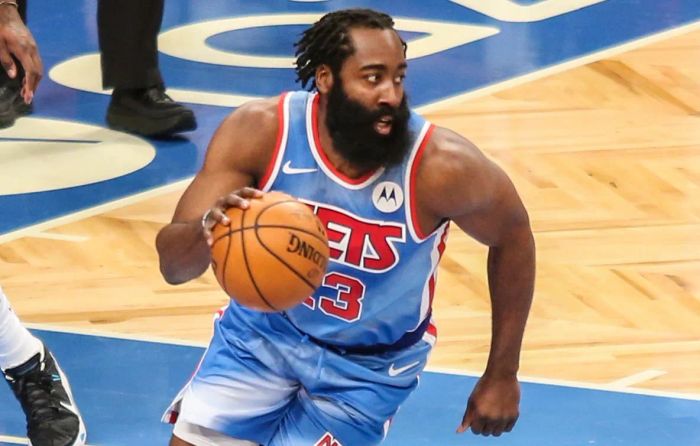 James Harden hiện đang viết tiếp những trang sử mới cùng Brooklyn Nets - nơi anh kết hợp cùng những ngôi sao hàng đầu tạo nên bộ ba tấn công đáng gờm.