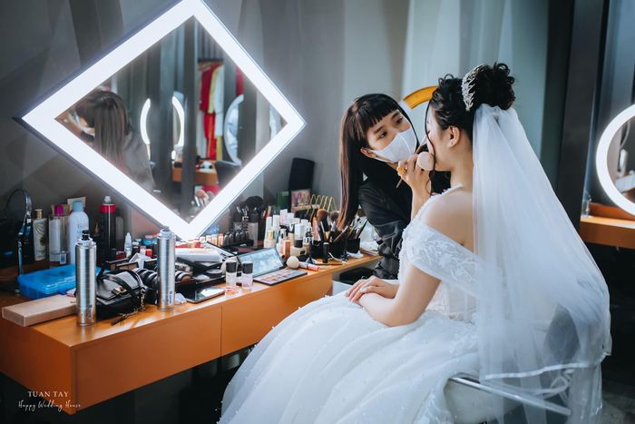 Bộ sưu tập thứ ba - Phong cách đặc trưng của Dzung Bún Makeup