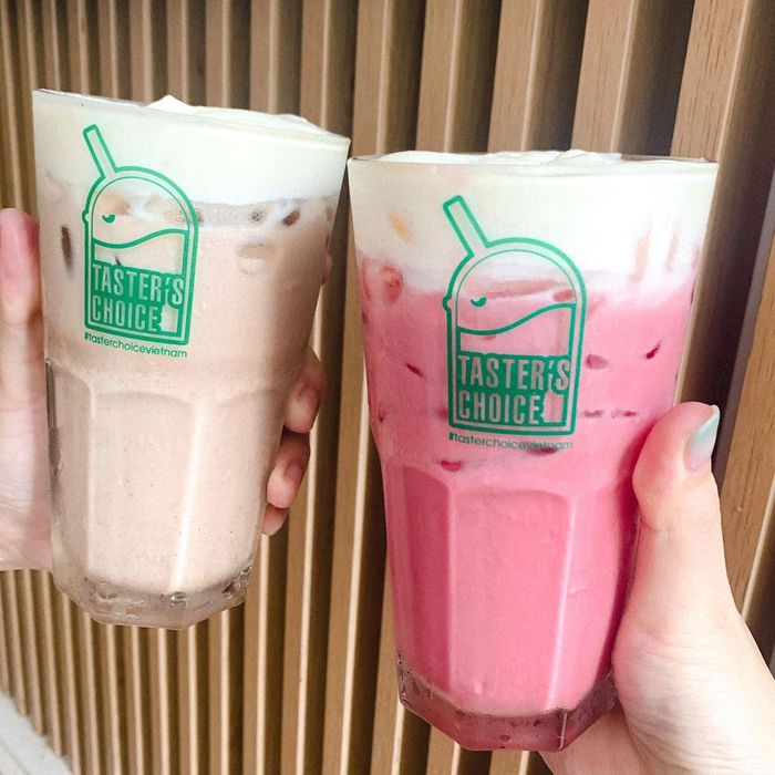 Những món trà sữa hấp dẫn được trình bày đẹp mắt tại Taster's Choice