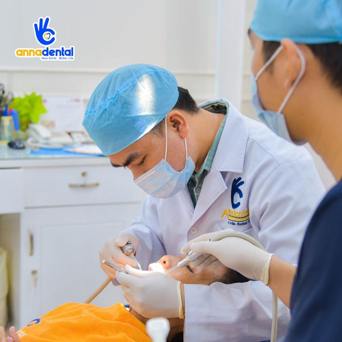 Quy trình tẩy trắng răng chuẩn y khoa tại Nha Khoa Anna