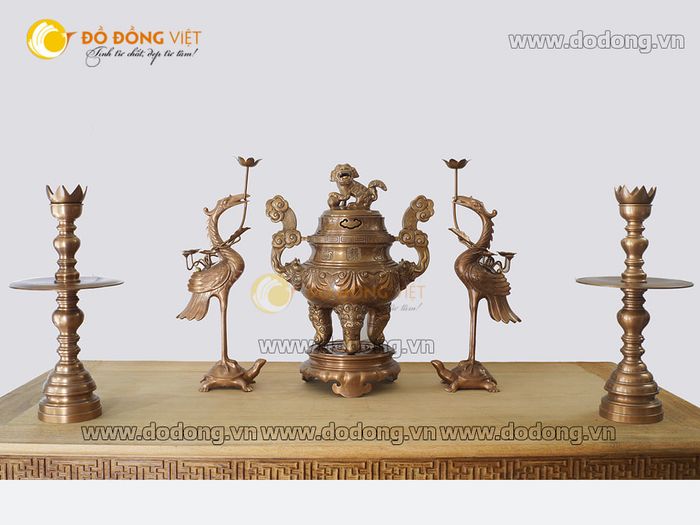 Tác phẩm đồ đồng khảm ngũ sắc độc đáo - Đồ Đồng Việt (Ảnh 3)
