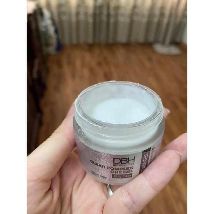 Kem Dưỡng Điều Trị Mụn Chuyên Sâu DBH Clear Complex One ảnh 2