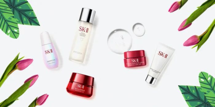 Hình ảnh mỹ phẩm SK-II số 2 – sự kết hợp hoàn hảo giữa khoa học và thiên nhiên cho làn da khỏe mạnh rạng rỡ.