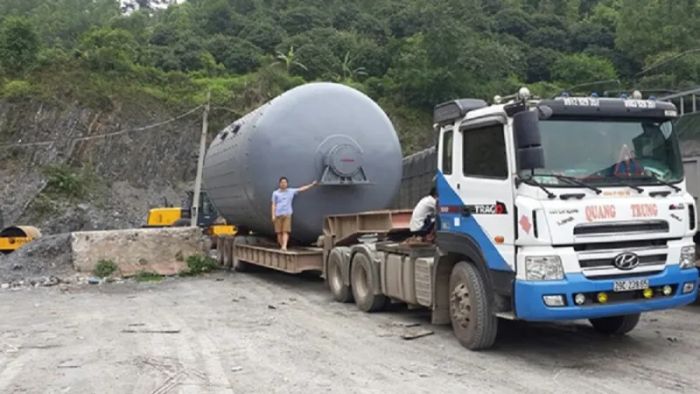 Hình ảnh đội xe chuyên dụng của Ngô Long Transport