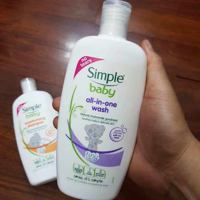 Bộ ảnh minh họa: Bé yêu tắm gội với Simple Baby an toàn và thoải mái