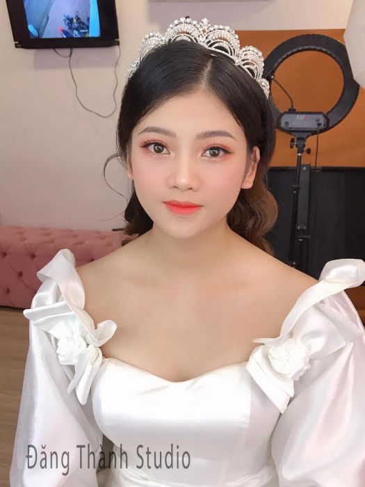 Đăng Thành Studio - Nghệ thuật trang điểm tinh tế