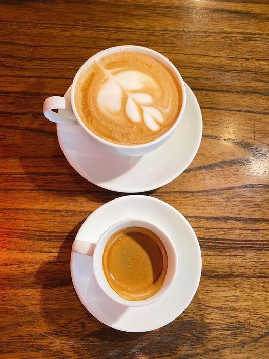 Góc check-in đầy hoài niệm với phong cách vintage tại Rosso Coffee & Juice