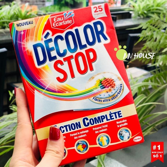 Hình ảnh minh họa giấy hút màu Decolor Stop - Sản phẩm bảo vệ quần áo hiệu quả
