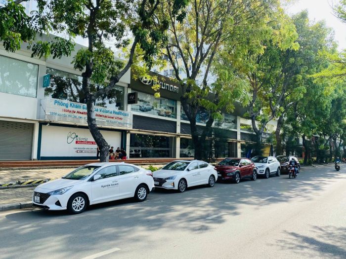 Khám phá không gian trưng bày đẳng cấp tại Hyundai An Phú - nơi công nghệ giao thoa cùng nghệ thuật thiết kế