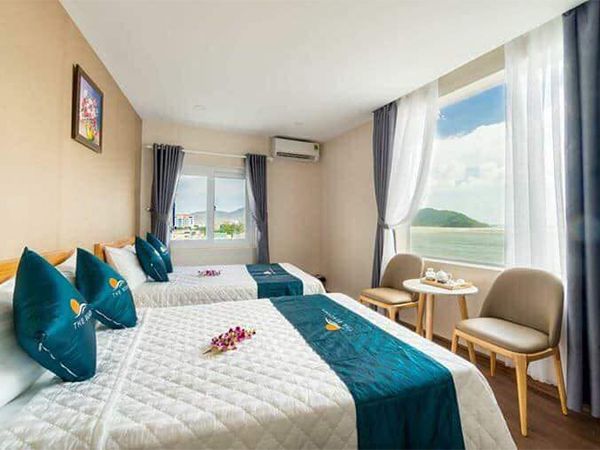 Không gian phòng nghỉ đầy đủ tiện nghi tại The Beach Hotel Quy Nhon