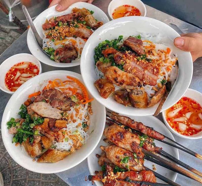 Bún thịt nướng Đà Nẵng vàng ươm hấp dẫn (Nguồn ảnh: Internet)