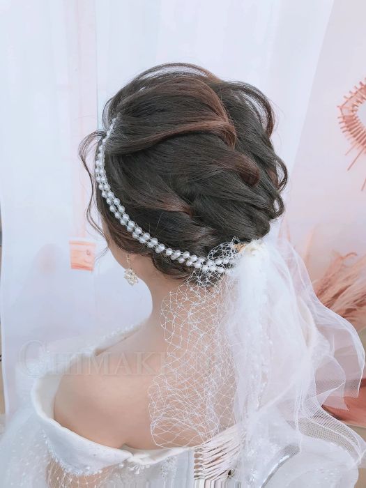 Hình ảnh thực tế các mẫu tóc cô dâu tại Chi Xinh Make-up