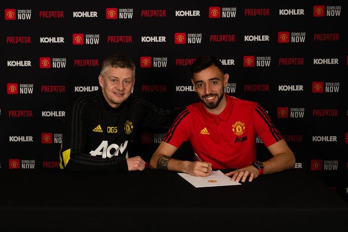 Khoảnh khắc lịch sử: Bruno Fernandes chính thức trở thành cầu thủ Man United (ảnh)