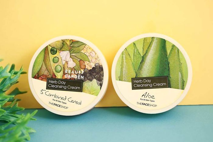 Bộ sưu tập hình ảnh Kem Tẩy Trang Herb Day 365 Cleansing Cream đa dạng phiên bản