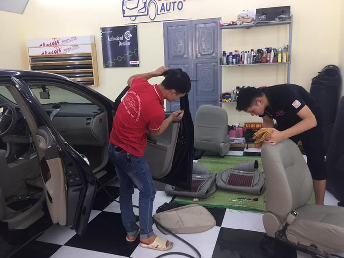 Không gian làm việc hiện đại và chuyên nghiệp tại Trường Thịnh Auto