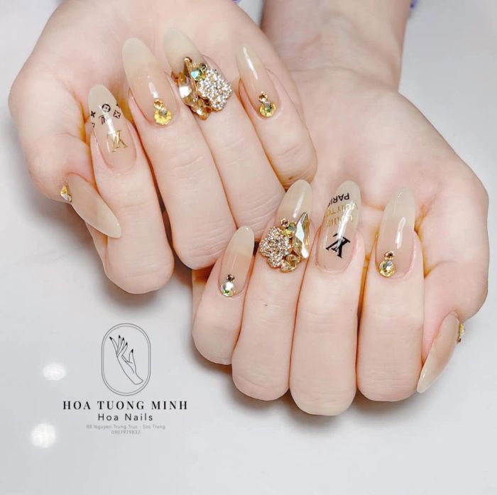 Kiệt tác nail ấn tượng tại Salon Nail HOA