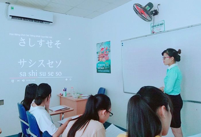 Hoạt động giảng dạy sinh động tại Jellyfish Education