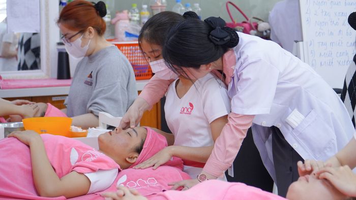 Hệ thống trang thiết bị đẳng cấp tại Học viện ANA
