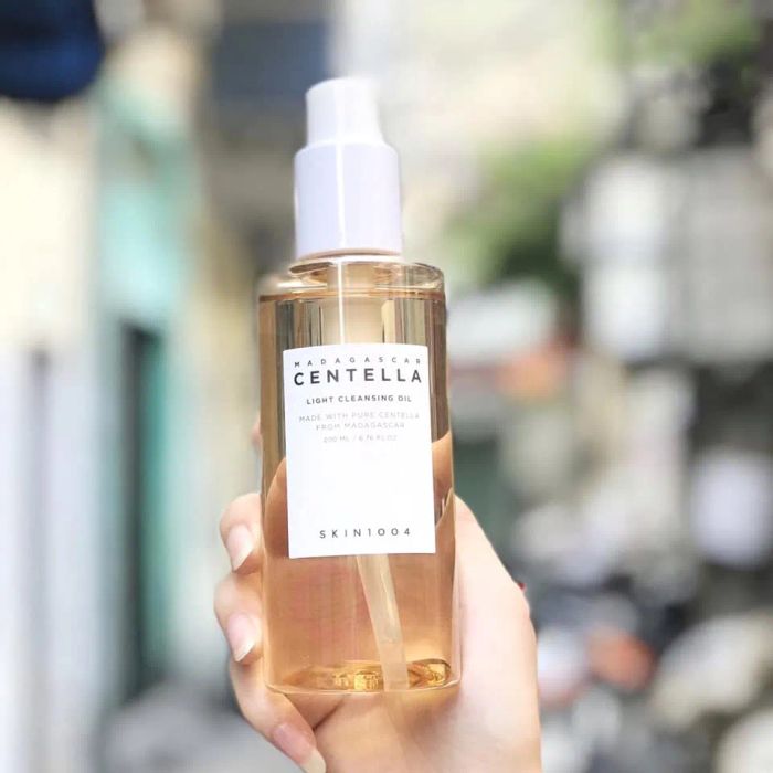 Dầu Tẩy Trang Skin1004 Madagascar Centella Light Cleansing Oil - Hình ảnh 1