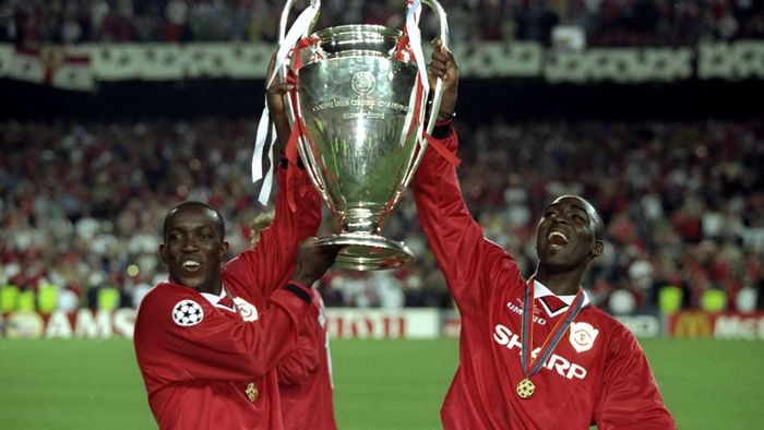 Cole-Yorke: Bộ đôi vàng đưa Man United đến ngôi vương Premier League (ảnh)
