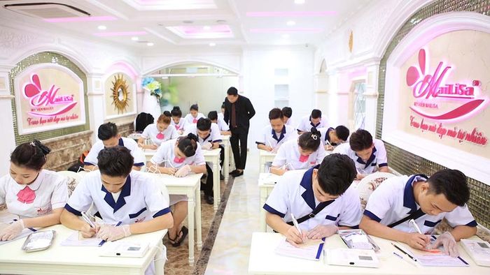 Hình ảnh thực tế tại Viện Đào tạo Thẩm mỹ Mailisa