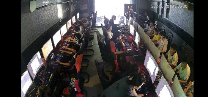Không gian hiện đại tại Zgame Net