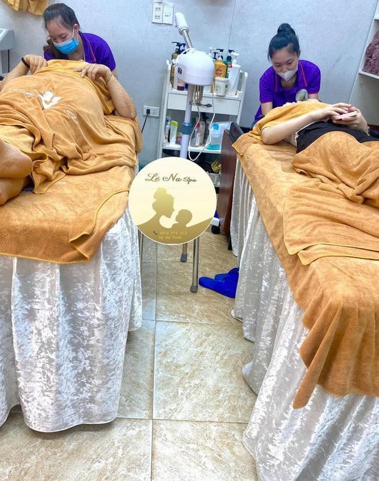 Không gian sang trọng và dịch vụ chuyên nghiệp tại Spa Mẹ và Bé Lê Na