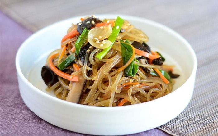 Không gian ấm áp tại Quán Chay Cát Tường Lan