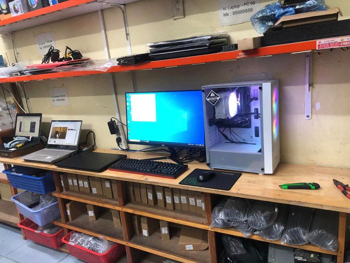 Hình ảnh Trung Tâm Laptop - PC 99 - Thiết bị hiện đại, dịch vụ chất lượng
