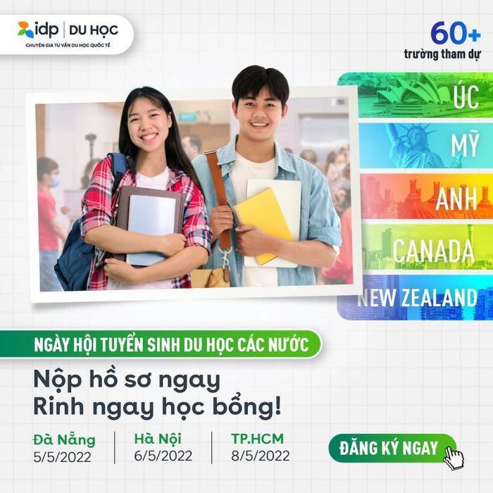 Hình ảnh tư vấn viên IDP hỗ trợ học sinh