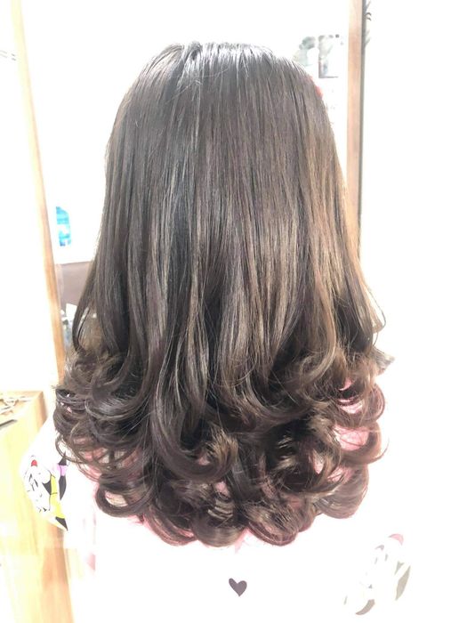 Những tác phẩm tóc nghệ thuật được tạo nên bởi bàn tay tài hoa tại Salon Tú Trinh
