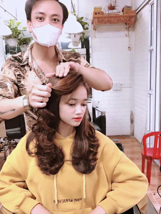 Không gian sang trọng và hiện đại tại Hair Salon Thịnh Louis - Ảnh 3