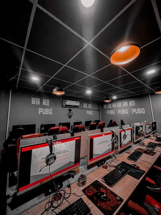 Không gian gaming hiện đại tại HT Gaming & Coffee