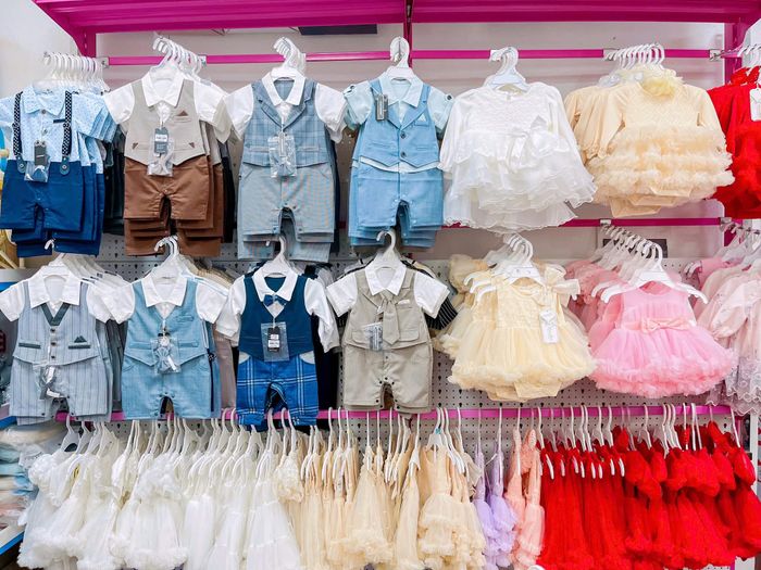 Không gian trưng bày sản phẩm tại Shop Jim Tồ