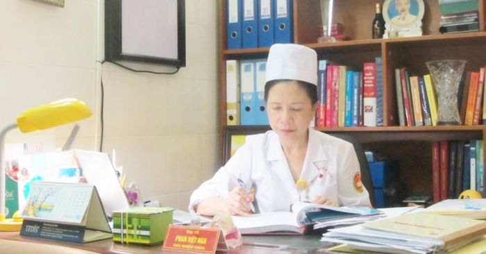 Hình ảnh PGS.TS Phan Việt Nga - Nữ giáo sư tài năng của ngành thần kinh