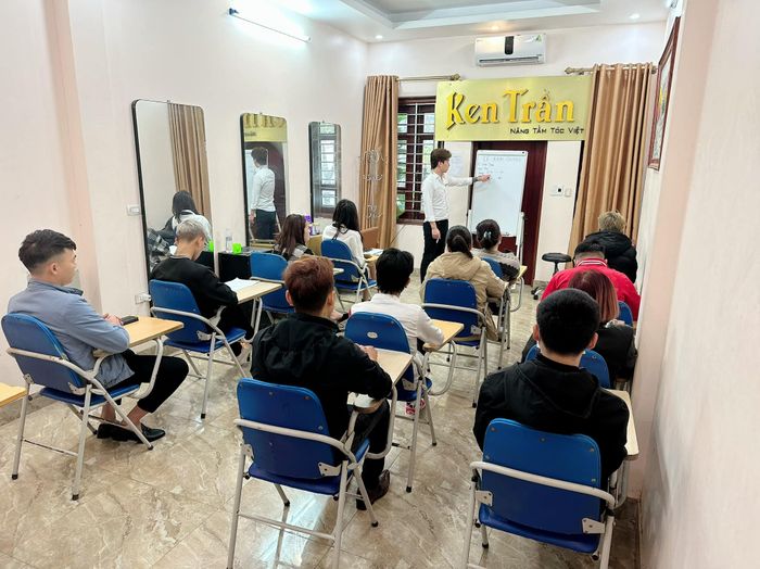 Hình ảnh 2 của Học Viện Tóc Quốc Tế Ken Trần