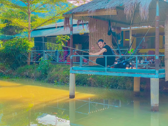 Góc sống ảo đẹp mê ly giữa không gian xanh tại Ngư Trang Thôn
