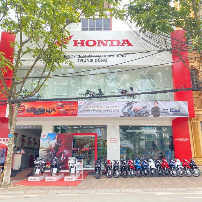 Không gian trưng bày tại Honda Trung Dũng